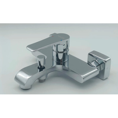 Смеситель для ванны Fabiano Stylo 16403 Chrome