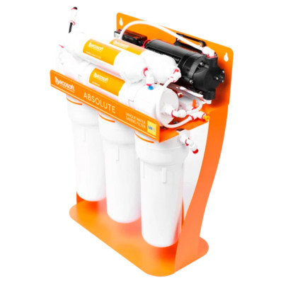 Фильтр обратного осмоса Ecosoft Absolute с минерализатором с помпой на станине